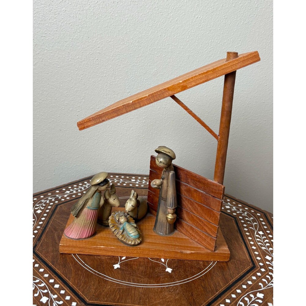 Vintage Wooden Crèche Nativity Holy Family